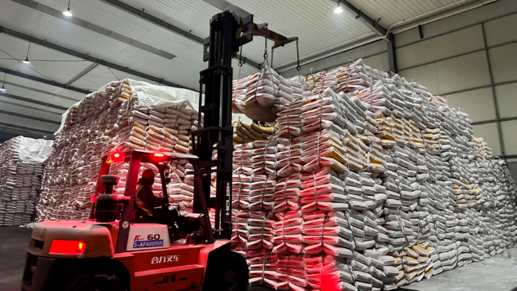 中國遠(yuǎn)洋海運演繹“春耕加速度”助力5692噸農(nóng)資極速到田