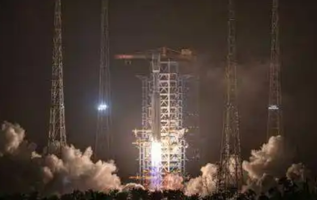 一箭十八星！長(zhǎng)八遙六火箭發(fā)射成功