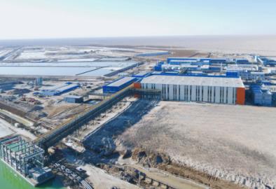 全球首個鹽湖原鹵吸附項(xiàng)目投料試車