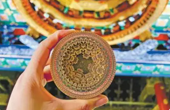 上市近一年銷量超十四萬件！藻井冰箱貼，吸睛又“吸金”