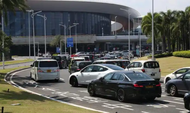 今年已突破100萬輛次！“北上”港澳車再創(chuàng)紀(jì)錄