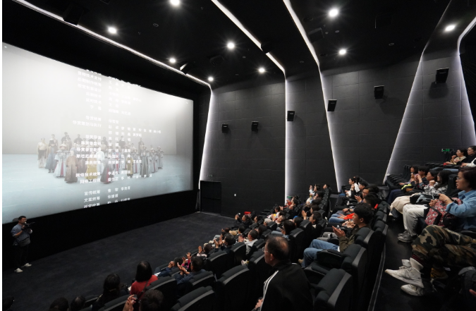 國家大劇院舞臺藝術(shù)“第二現(xiàn)場”首場直播打造文化傳播新范式