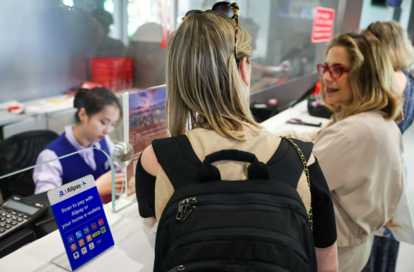 讓“蛋糕”越做越大——發(fā)展入境消費(fèi)一線觀察