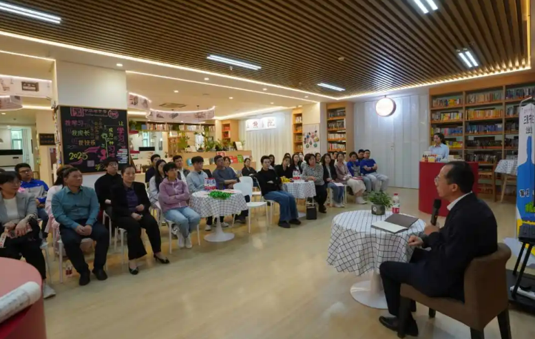 工運(yùn)百年 薪火相傳—力生制藥開(kāi)展企業(yè)文化分享會(huì)活動(dòng)