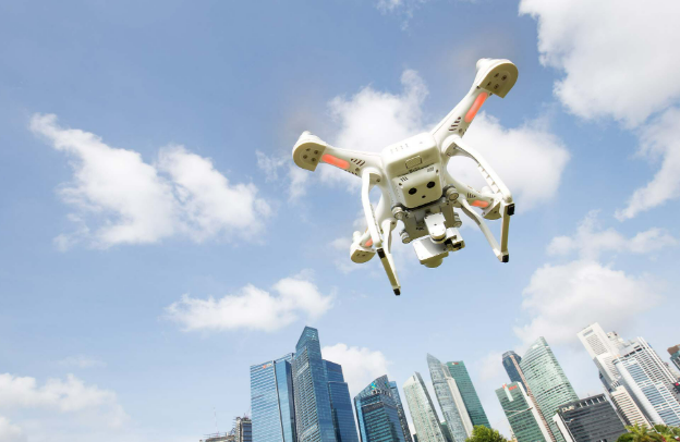 從“飛起來(lái)”到“飛得好”　低空經(jīng)濟(jì)需躍過(guò)幾道關(guān)