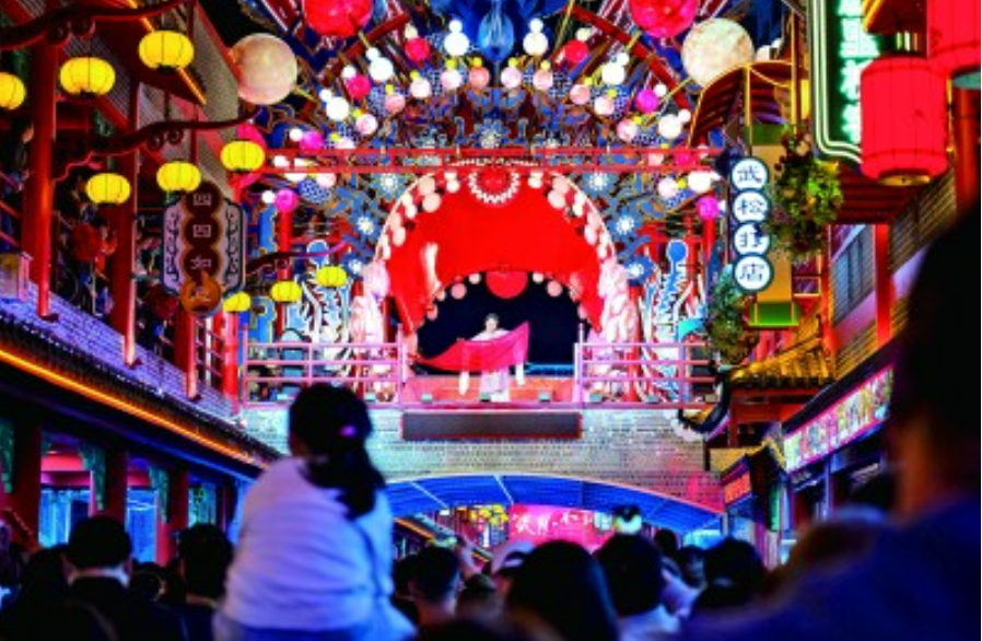 從“旁觀者”到“劇中人”