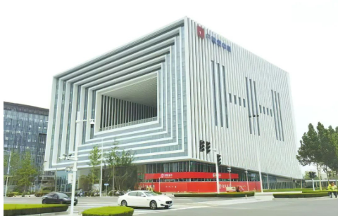 鄭盧“空中絲路”再結(jié)碩果 我國(guó)首家盧森堡研究中心在鄭揭牌