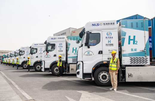 氫燃料電池汽車規(guī)?；^幾道坎