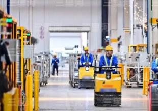 汽車方向盤，轉到中國手中了