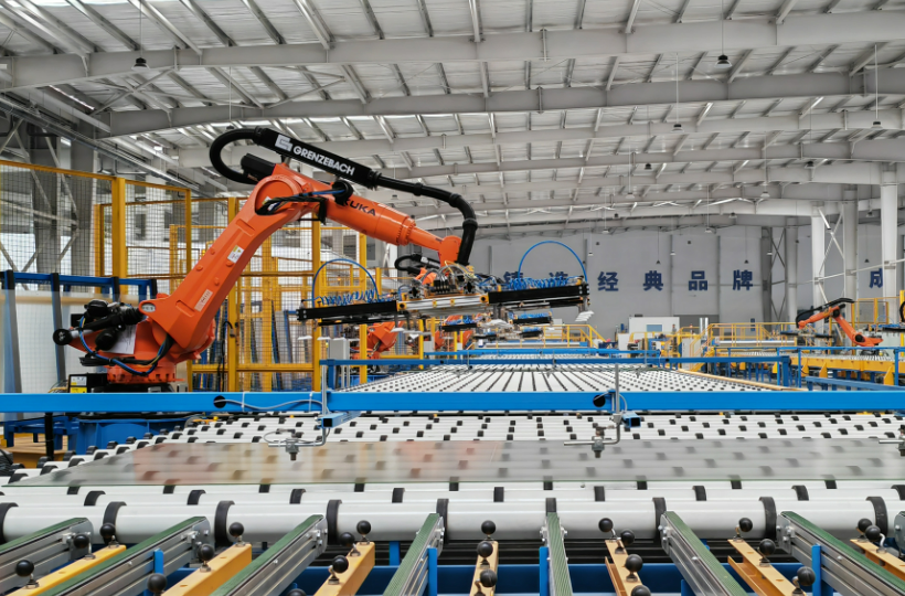 云南聚焦三大重點任務梯度培育智能工廠