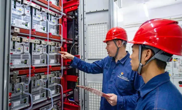 全國首個混頻調(diào)制技術(shù)柔性交流互聯(lián)工程投產(chǎn)