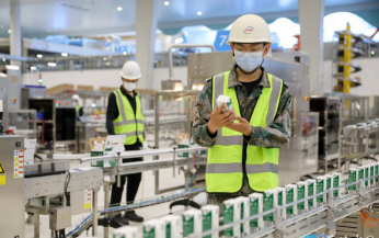 “國奶自信”就是這樣建立的——伊利以創(chuàng)新引領(lǐng)中國牛奶實現(xiàn)質(zhì)量躍升