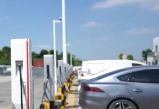 上半年我國充電基礎(chǔ)設(shè)施增量同比上升近一倍 有力支撐新能源汽車快速發(fā)展