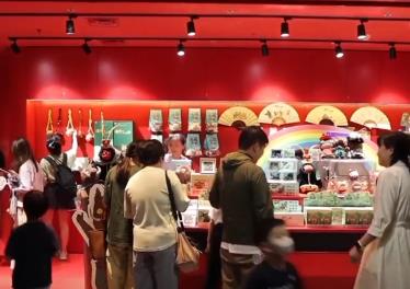 科技助力重現(xiàn)熱血激蕩歷史 暑期電影市場佳作頻出引發(fā)觀影熱潮