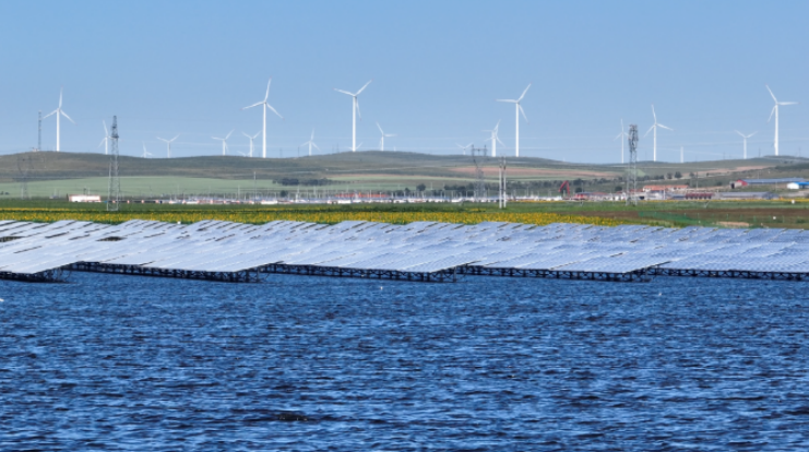 烏蘭察布電網(wǎng)新能源裝機超1400萬千瓦 發(fā)電占比連續(xù)突破50%