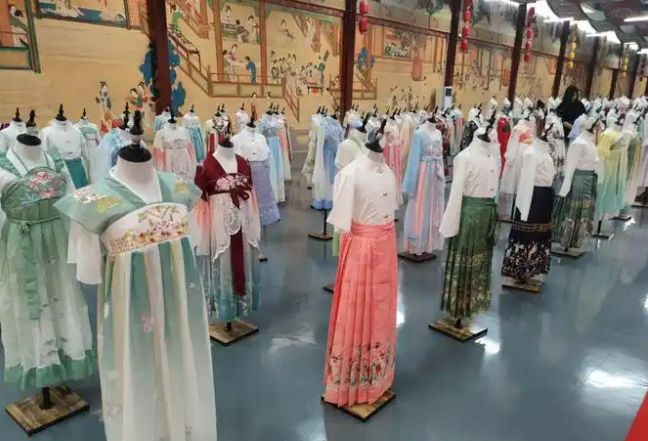 山東曹縣：一條裙子帶動的百億產(chǎn)業(yè)鏈