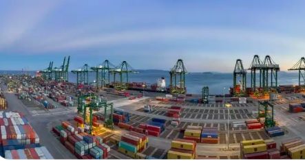 福建“絲路海運(yùn)”新增命名15條航線 總航線達(dá)148條