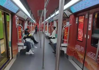 黑龍江省首列弘揚科學家精神地鐵專列上線運行