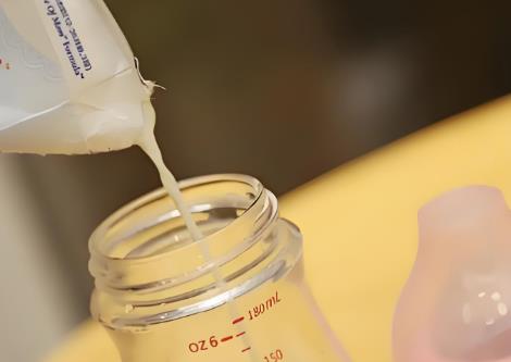 嬰幼兒配方液態(tài)乳產(chǎn)品配方注冊相關(guān)配套文件將公開征求意見