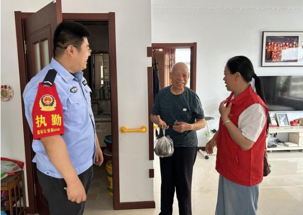 黑龍江省富裕縣“復(fù)調(diào)對接”化解行政爭議