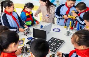 《內(nèi)蒙古自治區(qū)中小學(xué)人工智能課程綱要（試行）》發(fā)布實(shí)施