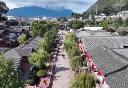 “美食+美景”“反向出游”“團(tuán)圓經(jīng)濟(jì)”……透過硬核數(shù)據(jù)感知消費(fèi)新活力