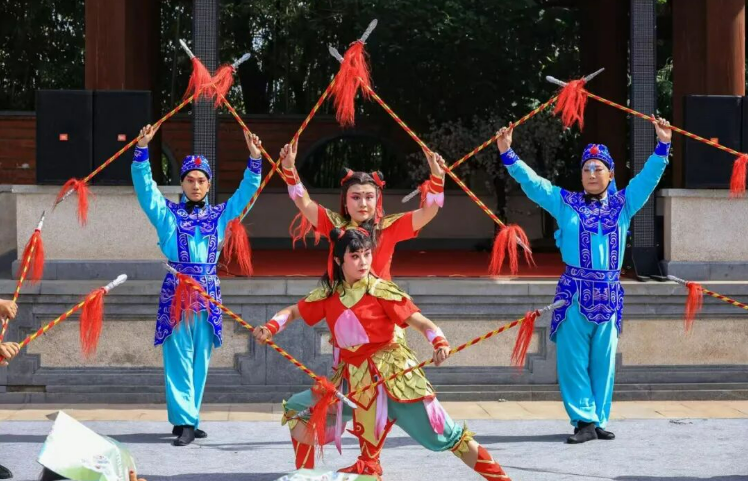 第九屆中國(guó)戲曲文化周舉辦 《哪吒和他的朋友們》亮相北京園博園