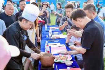 “中國(guó)蓮藕之鄉(xiāng)”武漢市蔡甸區(qū)舉辦蓮藕烹飪技能大賽