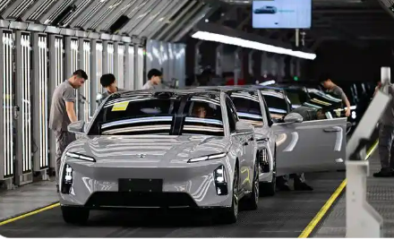 9月中國汽車產(chǎn)銷量首次雙超300萬輛 連續(xù)5個(gè)月增速超10%