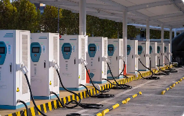 總數(shù)突破1806萬(wàn)個(gè) 電動(dòng)汽車(chē)充電設(shè)施再迎加速建設(shè)期