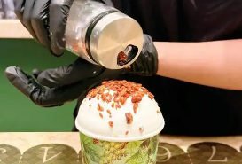 海外市場(chǎng)增長(zhǎng)空間廣闊 新茶飲成為出?！靶聞?shì)力”