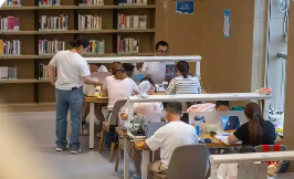 公共圖書館“一座難求” 背后有哪些機(jī)遇與挑戰(zhàn)？