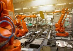 廣東為“AI+制造業(yè)”精準(zhǔn)配對 從“給政策”到“給機(jī)會(huì)”迭代升級(jí)