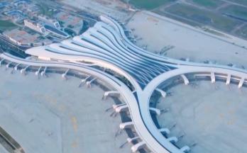 國內(nèi)首創(chuàng)航空觀景點(diǎn) 白云機(jī)場T3航站樓30日啟用