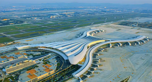 廣州白云國際機(jī)場T3航站樓投運