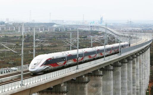 西延高鐵開始試運(yùn)行