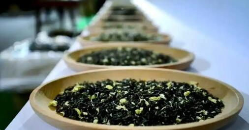 “榮縣花茶”香飄全國 躋身新茶飲核心供應(yīng)區(qū)