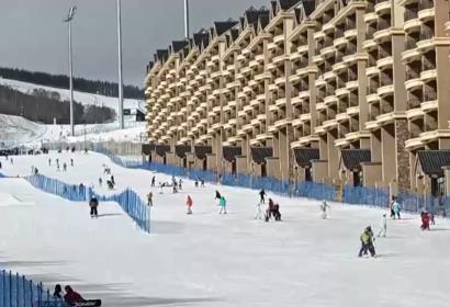 觀察·頂級賽事IP流量效應(yīng)顯現(xiàn) “觀賽+滑雪+度假”復(fù)合式需求釋放消費(fèi)新潛力