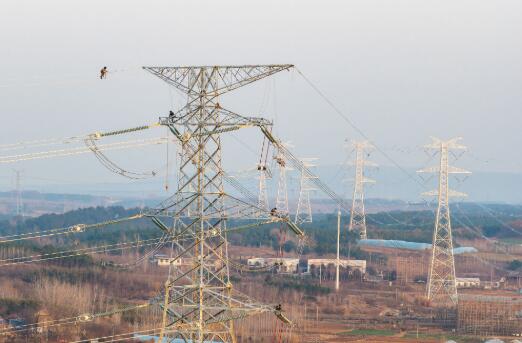 安徽香澗至鷺島500千伏線路工程實現(xiàn)主體完工