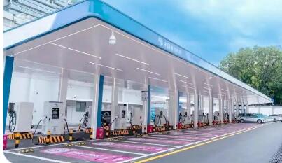 我國充電基礎(chǔ)設(shè)施持續(xù)高速擴(kuò)建 截至10月底總數(shù)達(dá)到1864.5萬個