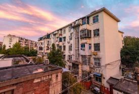 多城出臺(tái)政策對(duì)老房子“強(qiáng)制體檢” 維修的錢(qián)由誰(shuí)出？