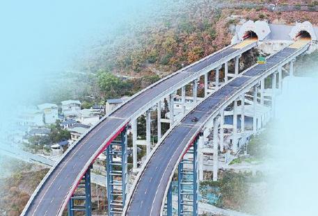 四川高速里程創(chuàng)新高 交管力量如何跟得上