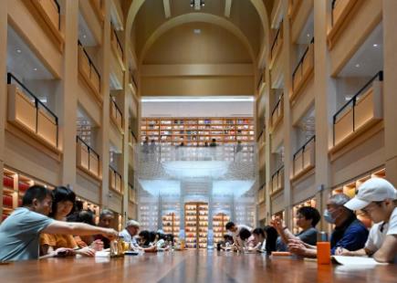 高質(zhì)量公共文化服務(wù)賦彩新時(shí)代美好生活