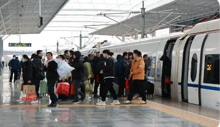 2025年全國鐵路旅客發(fā)送量超45億人次