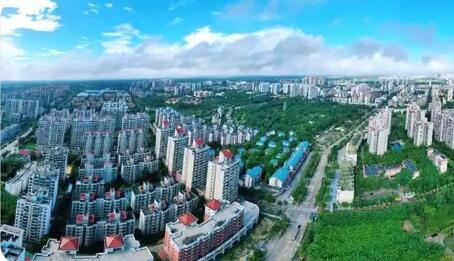 從“擴(kuò)規(guī)模”到“提內(nèi)涵” 海南探索具有當(dāng)?shù)靥厣某鞘懈侣窂?></a></div><!-- img end -->	<div   id=