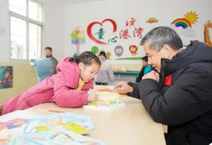 關(guān)愛“一老一小” 四川出臺(tái)《指導(dǎo)意見》