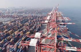 2025年廣東外貿(mào)規(guī)模再創(chuàng)歷史新高 連續(xù)40年居全國(guó)首位