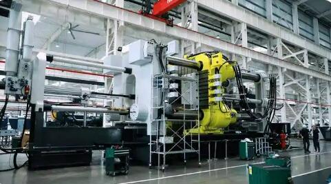 全球最大16000T一體化壓鑄產(chǎn)線首款產(chǎn)品交付