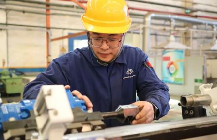 填補行業(yè)技術空白 一機集團成功研發(fā)機電液一體化煤機裝備