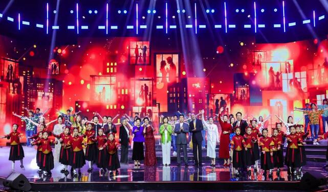 群星薈萃共繪馬年新春詩(shī)意畫(huà)卷  CETV詩(shī)意中國(guó)春晚錄制圓滿成功